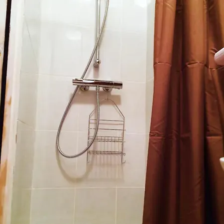 Private Studio 20 Minutes From Paris Appartamento Marly-le-Roi